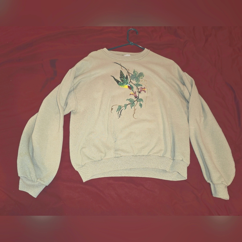 Beige Sweatshirt with Floral Design M.